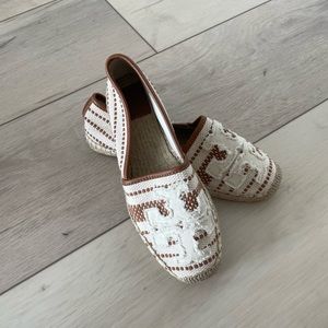 Tory Burch Shaw Espadrilles Flats Size 9 NWOT